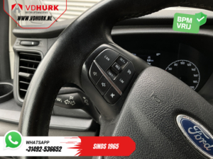 Ford Transit Custom Furgonetă 2.0 TDCI 130 CP L2 Trend CarPlay / capacitate de remorcare 2,8 t / cameră / PDC / cruise control / cârlig de remorcare / aer condiționat