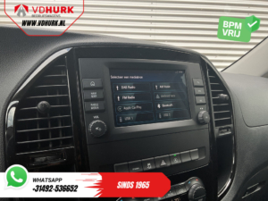 Mercedes-Benz Vito Furgonetă 119 CDI Automată L2 LED/ Cruise control adaptiv/ Încălzire scaune/ CarPlay/ Navigație/ Cameră/ Climatizare/ PDC/ LMV/ Cârlig de remorcare
