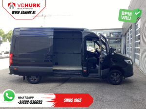 Mercedes-Benz Sprinter Фургон 317 CDI, автомат, L2H2, LED, електрично регульовані сидіння, підігрів сидінь, автономний обігрівач, CarPlay, круїз-контроль, камера, фаркоп