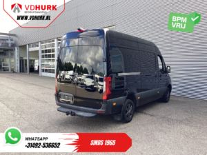 Mercedes-Benz Sprinter Фургон 317 CDI, автомат, L2H2, LED, електрично регульовані сидіння, підігрів сидінь, автономний обігрівач, CarPlay, круїз-контроль, камера, фаркоп