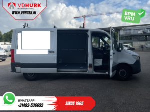 Mercedes-Benz Sprinter Фургон 214 CDI, автомат, L2, ЕКСПОРТ, адаптивний круїз-контроль, підігрів сидінь, автономний обігрівач, двері 270 мм, підігрів сидінь, CarPlay, навігація, камера, фаркоп, кондиціонер