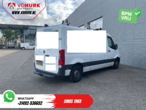 Mercedes-Benz Sprinter Фургон 214 CDI, автомат, L2, ЕКСПОРТ, адаптивний круїз-контроль, підігрів сидінь, автономний обігрівач, двері 270 мм, підігрів сидінь, CarPlay, навігація, камера, фаркоп, кондиціонер