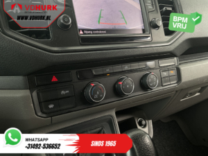 Volkswagen Crafter Transporter 35 2.0 TDI 140 PS DSG Automatik L3H2 Verstellbarer Sitz/ Alarmanlage III/ CarPlay/ Navi/ Kamera/ Parksensoren/ Tempomat/ Anhängerkupplung/ Klimaanlage