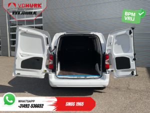 Opel Combo Furgon 1.5 HDi 100 KM L2 LED / 3 osoby / podgrzewane siedzenia / podgrzewana kierownica / CarPlay / nawigacja / klimatyzacja / PDC / tempomat