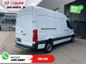 Furgoneta Mercedes-Benz Sprinter 317 CDI L2H2, cambio automático, luces LED, puertas de 270 grados, calefacción en los asientos, asiento calefactable, navegador, aire acondicionado, cámara, control de crucero y PDC