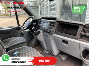 Furgoneta Ford Transit 2.2 TDCI DC, doble cabina, EXPORT, 2,8 t de capacidad de remolque, 2 puertas correderas, calefacción en los asientos, navegador, aire acondicionado, control de crucero, llantas de 16 pulgadas, barras laterales y gancho de remolque