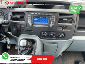 Furgoneta Ford Transit 2.2 TDCI DC, doble cabina, EXPORT, 2,8 t de capacidad de remolque, 2 puertas correderas, calefacción en los asientos, navegador, aire acondicionado, control de crucero, llantas de 16 pulgadas, barras laterales y gancho de remolque