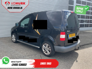Furgoneta Volkswagen Caddy 2.0 SDI EXPORT con correa DB, aire acondicionado, control de crucero, llantas de 16” LMV, barras laterales y gancho de remolque