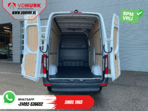 Mercedes-Benz Sprinter Fourgon 317 CDI L2H2 Boîte automatique, LED / Portes 270°, Réglage des sièges, Siège chauffant, Navigation, Climatisation, Caméra, Régulateur de vitesse, PDC