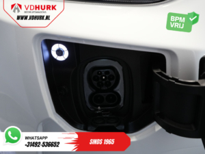 Ford E-Transit Custom Bestelbus Trend 330 km WLTP LED/ Snellader/ 2.3t Trekverm./ Stoelverw./ Carplay/ Climate/ Camera/ PDC/ Cruise
