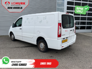 Peugeot Expert Фургон 2.0 HDI 130 к.с. L2 EXPORT Ремінна передача / Навігація / Кондиціонер / Круїз-контроль / Система контролю відстані (PDC) / Фаркоп