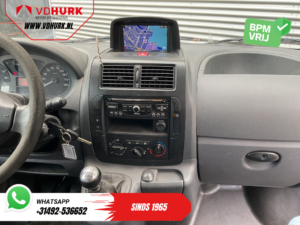 Peugeot Expert Фургон 2.0 HDI 130 к.с. L2 EXPORT Ремінна передача / Навігація / Кондиціонер / Круїз-контроль / Система контролю відстані (PDC) / Фаркоп