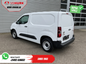 Toyota PROACE CITY Furgonetă 1.2 BENZINĂ CarPlay/ Aer condiționat/ Tempomat/ PDC