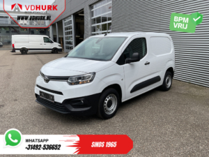 Toyota PROACE CITY Furgonetă 1.2 BENZINĂ CarPlay/ Aer condiționat/ Tempomat/ PDC