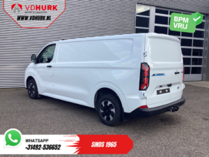 Ford E-Transit Custom Bestelbus L2 Trend 71 kWh 370 km WLTP LED/ Standkachel/ Stoelverw./ Carplay/ Camera/ PDC/ Climate/ Trekhaak