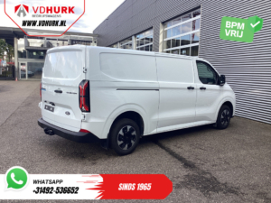 Ford E-Transit Custom Bestelbus L2 Trend 71 kWh 370 km WLTP LED/ Standkachel/ Stoelverw./ Carplay/ Camera/ PDC/ Climate/ Trekhaak