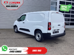 Toyota e-Proace City Bestelbus 50 kWh 320 km WLTP L2 3Pers./ LED/ Standkachel/ Stoelverw./ Stuurverw./ Carplay/ Camera/ PDC/ Cruise/ Airco