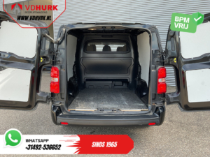 Fiat Scudo Fourgon 2.0 MJ 180 ch Boîte auto. DC Double cabine Xénon / 2 portes coulissantes / CarPlay / Accès sans clé / GPS / Climatisation / Caméra / Régulateur de vitesse / Jantes 17 pouces LMV / Aide au stationnement / DAB