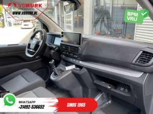 Furgonetă Peugeot Expert 2.0 HDi 145 CP DC cu cabină dublă, LED/CarPlay/2 uși glisante/Virtual Cockpit/Keyless/climatizare/cameră de marșarier/jante de 17’ LMV/PDC/bară de remorcare
