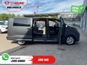 Furgonetă Peugeot Expert 2.0 HDi 145 CP DC cu cabină dublă, LED/CarPlay/2 uși glisante/Virtual Cockpit/Keyless/climatizare/cameră de marșarier/jante de 17’ LMV/PDC/bară de remorcare