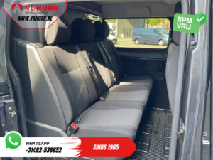 Furgonetă Peugeot Expert 2.0 HDi 145 CP DC cu cabină dublă, LED/CarPlay/2 uși glisante/Virtual Cockpit/Keyless/climatizare/cameră de marșarier/jante de 17’ LMV/PDC/bară de remorcare