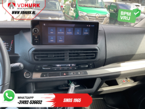 Furgonetă Peugeot Expert 2.0 HDi 145 CP DC cu cabină dublă, LED/CarPlay/2 uși glisante/Virtual Cockpit/Keyless/climatizare/cameră de marșarier/jante de 17’ LMV/PDC/bară de remorcare