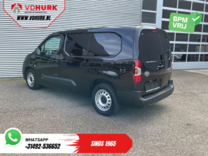 Toyota e-ProAce City 50 kWh 320 km WLTP L2 3 persoane / LED / Încălzire autonomă / Încărcător rapid / 2 uși glisante / Aer condiționat / Cruise control / PDC / DAB Furgonetă 