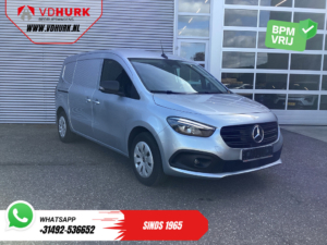 Furgoneta Mercedes-Benz eCitan 112 Pro L2 51 kWh 280 km WLTP LED / Carga rápida / 3 plazas / Calefacción en el volante / Calefacción en el parabrisas / CarPlay / Navegación / Cámara / Climatizador / Control de crucero / Enganche