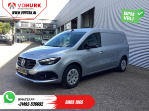 Furgoneta Mercedes-Benz eCitan 112 Pro L2 51 kWh 280 km WLTP LED / Carga rápida / 3 plazas / Calefacción en el volante / Calefacción en el parabrisas / CarPlay / Navegación / Cámara / Climatizador / Control de crucero / Enganche