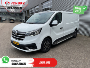 Renault Trafic Furgonetă 2.0 dCi 150 CP, transmisie automată, L2, Olanda, Auto/ LED/ CarPlay/ Cameră de marșarier/ Cruise control/ Aer condiționat/ Jante de 16’ LMV/ Trepte laterale/ PDC