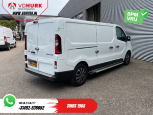 Renault Trafic Furgonetă 2.0 dCi 150 CP, transmisie automată, L2, Olanda, Auto/ LED/ CarPlay/ Cameră de marșarier/ Cruise control/ Aer condiționat/ Jante de 16’ LMV/ Trepte laterale/ PDC