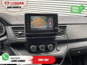 Renault Trafic Furgonetă 2.0 dCi 150 CP, transmisie automată, L2, Olanda, Auto/ LED/ CarPlay/ Cameră de marșarier/ Cruise control/ Aer condiționat/ Jante de 16’ LMV/ Trepte laterale/ PDC