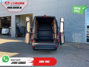 Mercedes-Benz Sprinter furgon 317 CDI L2H2 z automatyczną skrzynią biegów, oświetleniem LED, drzwiami o szerokości 270 Gr., podgrzewanymi fotelami, nawigacją, kamerą, tempomatem i klimatyzacją
