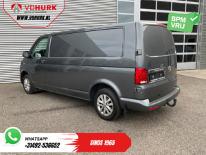Volkswagen Transporter Furgone 2.0 TDI 150 pk DSG Automatico L2 LED / Cruise control adattivo / CarPlay / Sedili riscaldati / Navigatore / Aria condizionata / Cerchi da 16’ LMV / Sensori di parcheggio / Gancio di traino