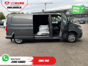 Volkswagen Transporter Furgone 2.0 TDI 150 pk DSG Automatico L2 LED / Cruise control adattivo / CarPlay / Sedili riscaldati / Navigatore / Aria condizionata / Cerchi da 16’ LMV / Sensori di parcheggio / Gancio di traino