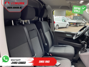 Volkswagen Transporter Furgone 2.0 TDI 150 pk DSG Automatico L2 LED / Cruise control adattivo / CarPlay / Sedili riscaldati / Navigatore / Aria condizionata / Cerchi da 16’ LMV / Sensori di parcheggio / Gancio di traino