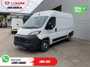 Peugeot Boxer Van 2.2 HDi 140 pk L2H2 270Gr. Doors/ Camera/ PDC/ DAB/ Cruise control/ Air conditioning