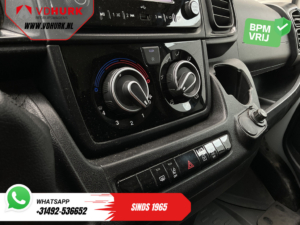 Peugeot Boxer Van 2.2 HDi 140 pk L2H2 270Gr. Doors/ Camera/ PDC/ DAB/ Cruise control/ Air conditioning