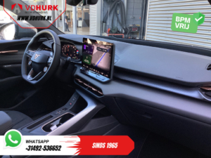 CUPRA Terramar SUV 1.5 TSI e-Hybrid 272 pk VZ Limited Panoramic roof/ Head-up display/ Sennheiser/ 360° camera/ Matrix headlights/ Fast charger/ Electric tailgate/ Electric tow bar/ Memory/ S