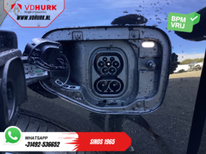 CUPRA Terramar SUV 1.5 TSI e-Hybrid 272 pk VZ Limited Panoramic roof/ Head-up display/ Sennheiser/ 360° camera/ Matrix headlights/ Fast charger/ Electric tailgate/ Electric tow bar/ Memory/ S