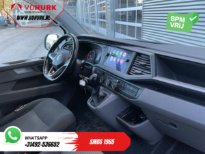 Volkswagen Transporter Van 2.0 TDI 150 PS DSG Automatic L2 LED/ Adaptive Cruise Control/ CarPlay/ Auxiliary heater/ Heated seats/ Sat-nav/ Air conditioning/ Camera/ Park Distance Control/ 16-inch alloy wheels/ Tow bar