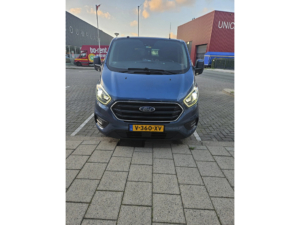 Ford Transit Custom – samochód dostawczy 300 2.0 TDCI L2H1 Limited DC MARGE