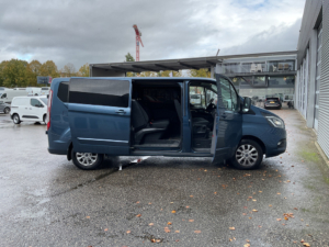Ford Transit Custom Fourgon 300 2.0 TDCI Automatique L2 Limited DC Double cabine MARGE Bi-xénon / 2 portes coulissantes / Régulateur de vitesse adaptatif / Chauffage des sièges / CarPlay / Caméra / Avertisseur de distance avant / Climatisation