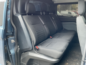 Ford Transit Custom Fourgon 300 2.0 TDCI Automatique L2 Limited DC Double cabine MARGE Bi-xénon / 2 portes coulissantes / Régulateur de vitesse adaptatif / Chauffage des sièges / CarPlay / Caméra / Avertisseur de distance avant / Climatisation