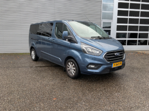 Ford Transit Custom Fourgon 300 2.0 TDCI Automatique L2 Limited DC Double cabine MARGE Bi-xénon / 2 portes coulissantes / Régulateur de vitesse adaptatif / Chauffage des sièges / CarPlay / Caméra / Avertisseur de distance avant / Climatisation