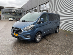 Ford Transit Custom Fourgon 300 2.0 TDCI Automatique L2 Limited DC Double cabine MARGE Bi-xénon / 2 portes coulissantes / Régulateur de vitesse adaptatif / Chauffage des sièges / CarPlay / Caméra / Avertisseur de distance avant / Climatisation