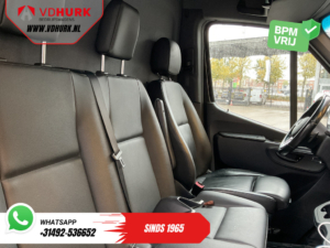 Mercedes-Benz Sprinter Bestelbus 319 CDI Aut. L2H2 Adapt.Cruise/ 2x Schuifdeur/ 3.5t Trekverm./ LED/ 10,25