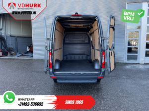 Mercedes-Benz Sprinter Bestelbus 317 CDI Aut. L2H2 LED/ Gev.stoel/ Stoelverw./ Navi/ Camera/ PDC/ 270Gr.Deuren/ Cruise/ Airco