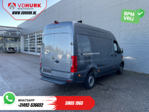 Mercedes-Benz Sprinter Bestelbus 317 CDI Aut. L2H2 LED/ Gev.stoel/ Stoelverw./ Navi/ Camera/ PDC/ 270Gr.Deuren/ Cruise/ Airco