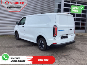 Ford E-Transit Custom Van 330 km WLTP LED/ Auxiliary heater/ Heated seats/ CarPlay/ Camera/ Climate control/ PDC/ Cruise control
